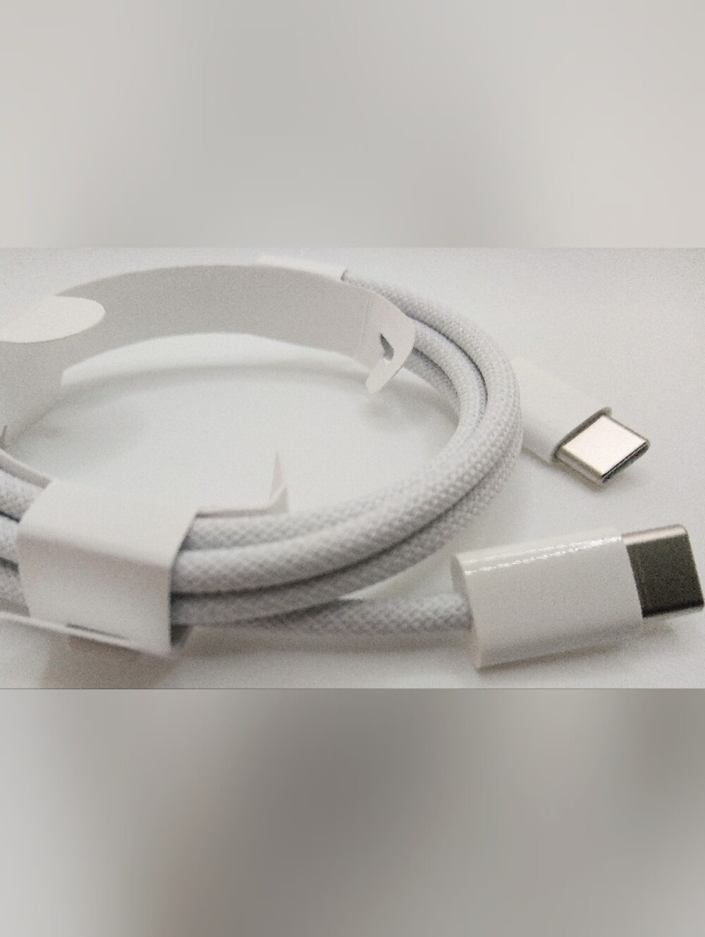 Apple USB‑C to USB‑C Braided Cable (A2795) • 1m • OEM • Fast Charge • New - Picture 3 of 7